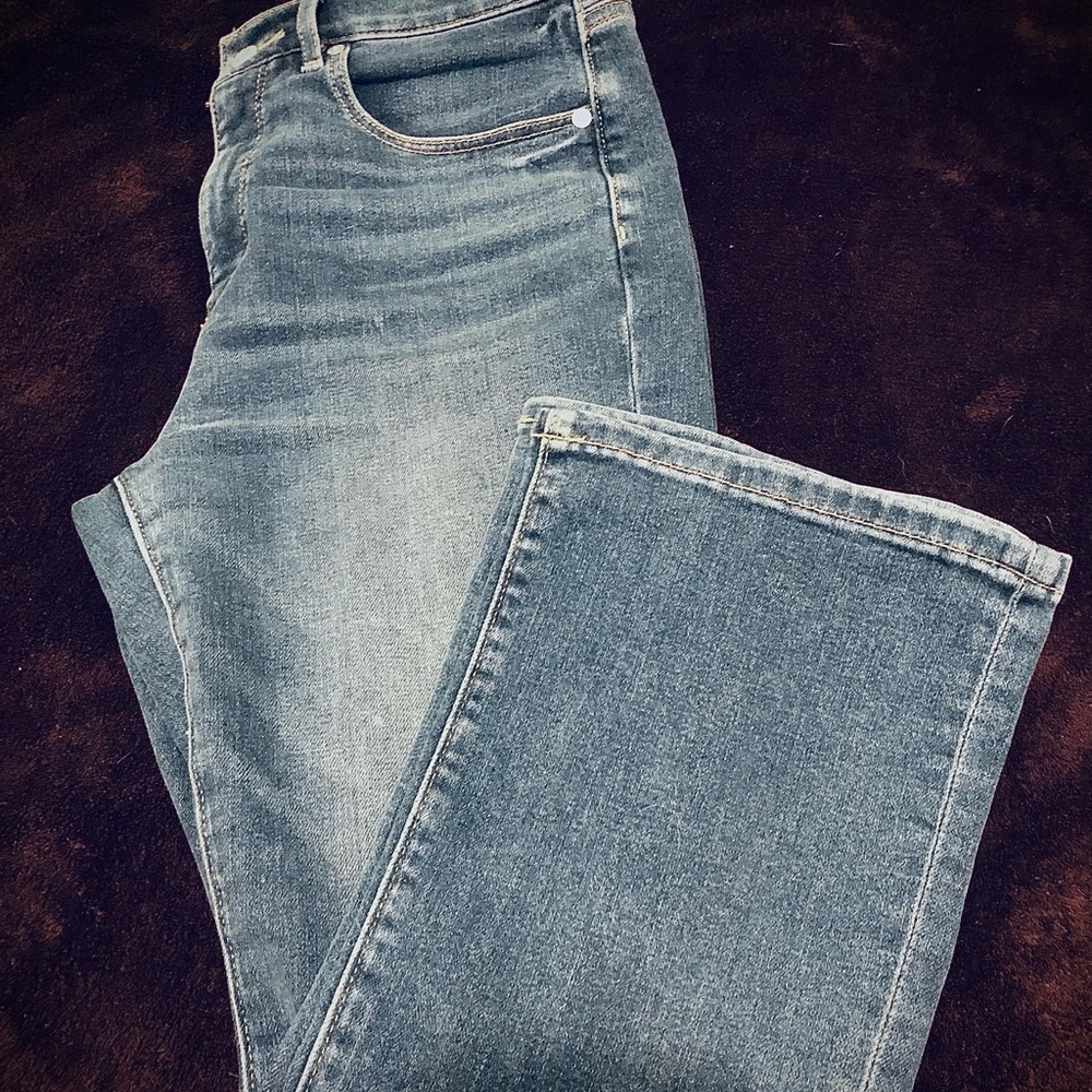 Loft Petite High Rise Kick Crop Jeans In Dark Indigo Wash PETITE size 28